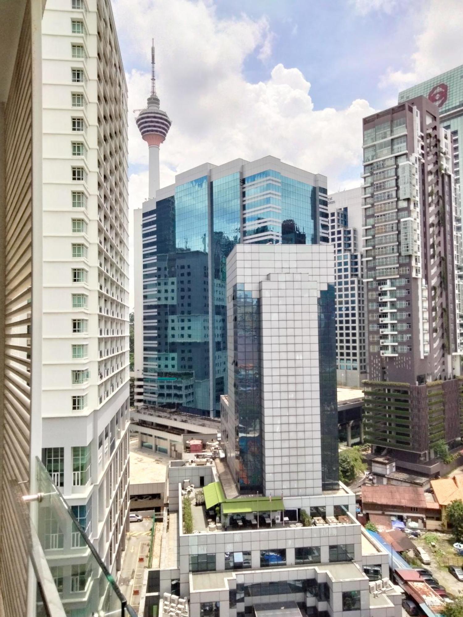 Ferienwohnung Oneiro One Bukit Ceylon Kuala Lumpur Exterior foto